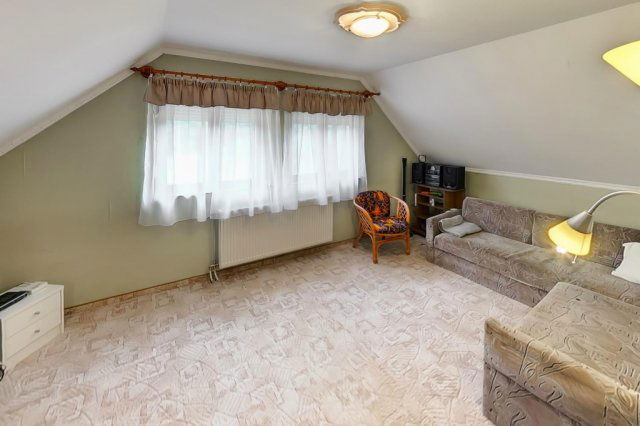 Eladó családi ház, Lajosmizsén 78 M Ft, 7 szobás
