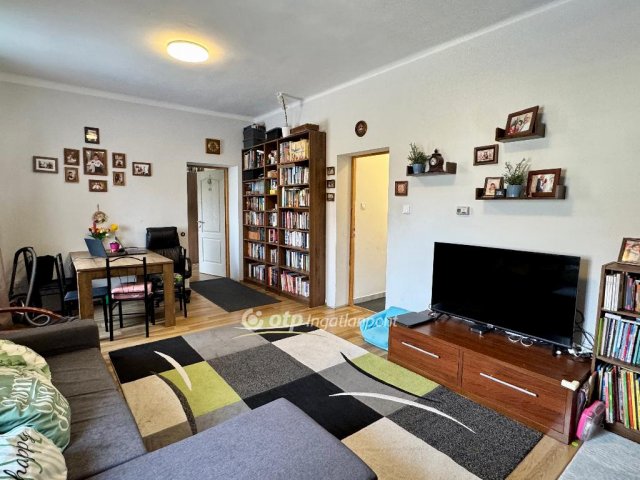 Eladó családi ház, Székesfehérvárott 78 M Ft, 3 szobás