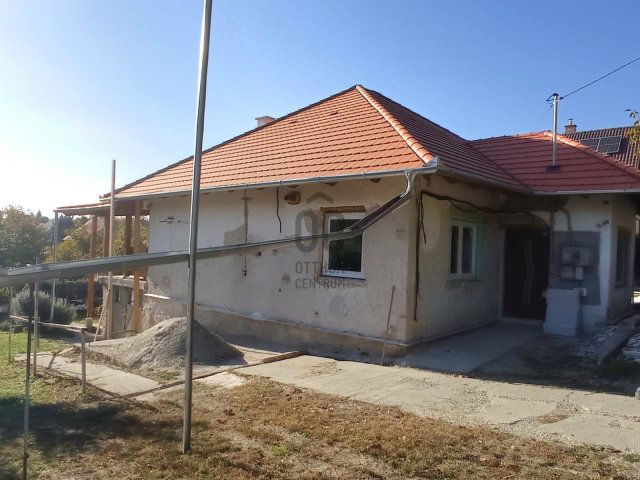 Eladó családi ház, Kerepesen 74.9 M Ft, 3 szobás