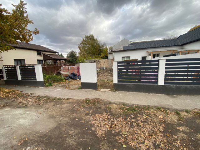 Eladó családi ház, Budapesten, XVIII. kerületben 50 M Ft