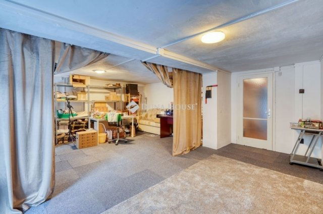 Eladó téglalakás, Budapesten, II. kerületben 166.9 M Ft