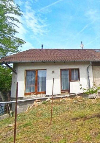 Eladó családi ház, Érden 69.9 M Ft, 3 szobás