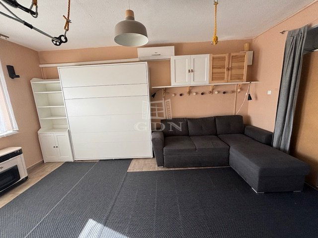 Eladó téglalakás, Budapesten, XXI. kerületben 65 M Ft