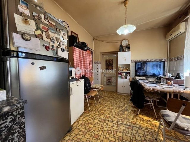 Eladó családi ház, Monorierdőn 60 M Ft, 4 szobás