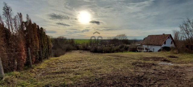 Eladó telek, Balatonszabadiban 20 M Ft / költözzbe.hu