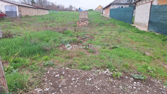Eladó telek, Polgárdin 14.9 M Ft / költözzbe.hu