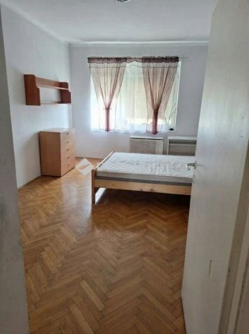 Eladó téglalakás, Pécsett 54.9 M Ft, 3 szobás