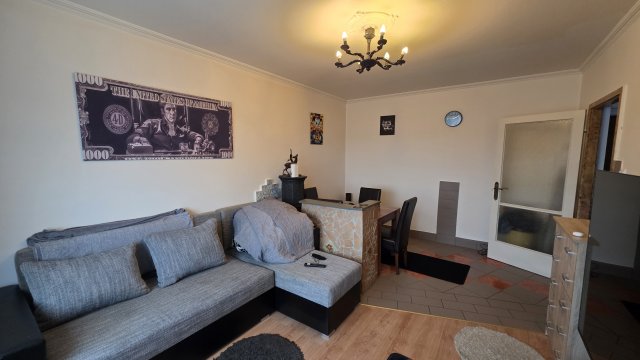 Eladó panellakás, Debrecenben, Monti ezredes utcában 41.9 M Ft