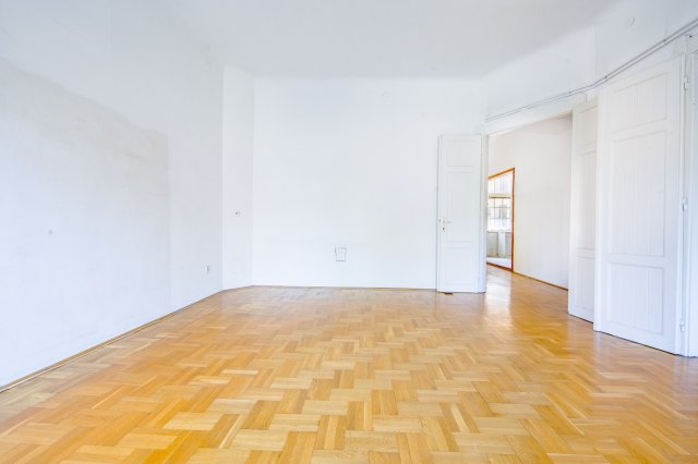 Eladó téglalakás, Budapesten, III. kerületben 79.9 M Ft