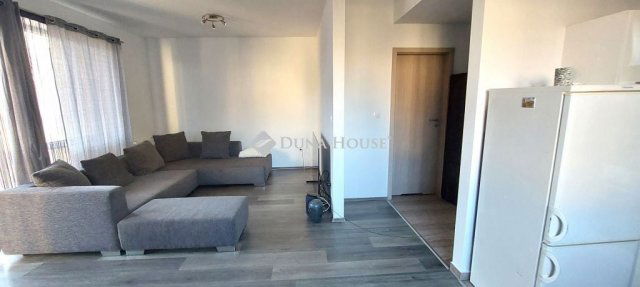 Eladó téglalakás, Szombathelyen 50 M Ft, 1 szobás