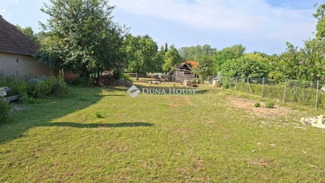 Eladó telek, Dunaszigeten 26.5 M Ft / költözzbe.hu