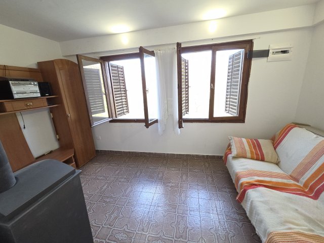 Eladó nyaraló, Egeraracsán 13.9 M Ft, 2 szobás