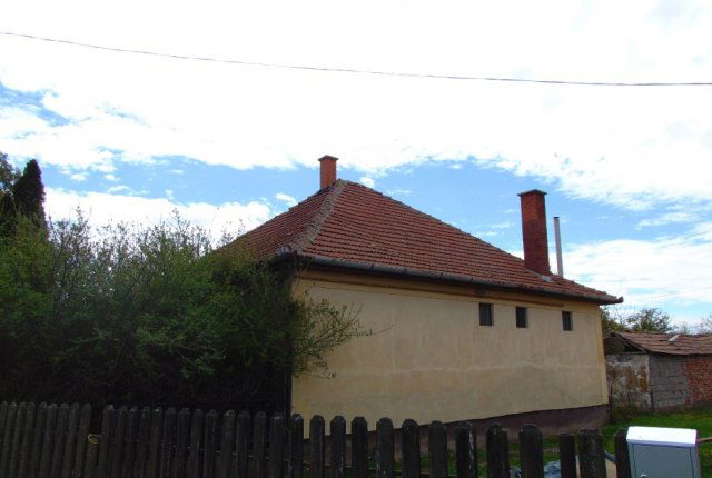 Eladó családi ház, Poroszlón, Arany János utcában 17.52 M Ft