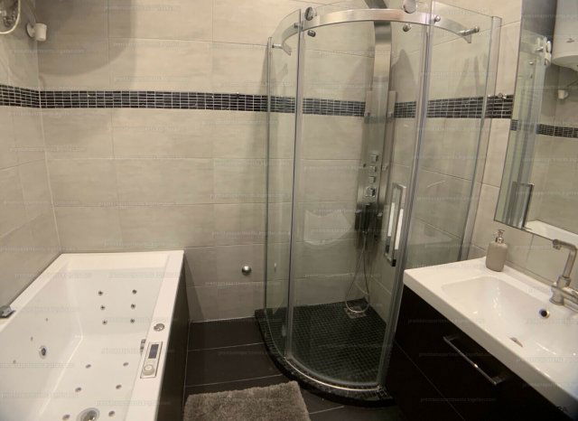 Kiadó téglalakás, albérlet, II. kerületben, Buday László utcában