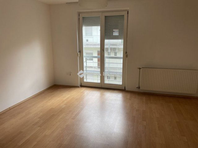 Kiadó téglalakás, albérlet, Kecskeméten 160 E Ft / hó