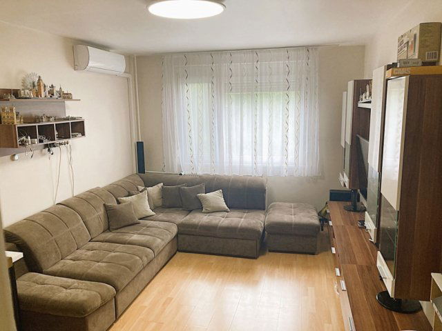 Eladó téglalakás, Budapesten, XV. kerületben, Késmárk utcában