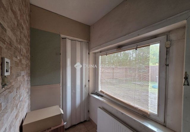 Eladó családi ház, Tápiószecsőn 39 M Ft, 2 szobás