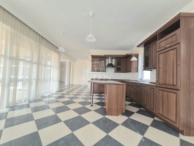 Eladó családi ház, Budapesten, XVIII. kerületben 199.9 M Ft