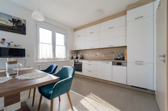 Eladó téglalakás, Budapesten, XI. kerületben 167.4 M Ft