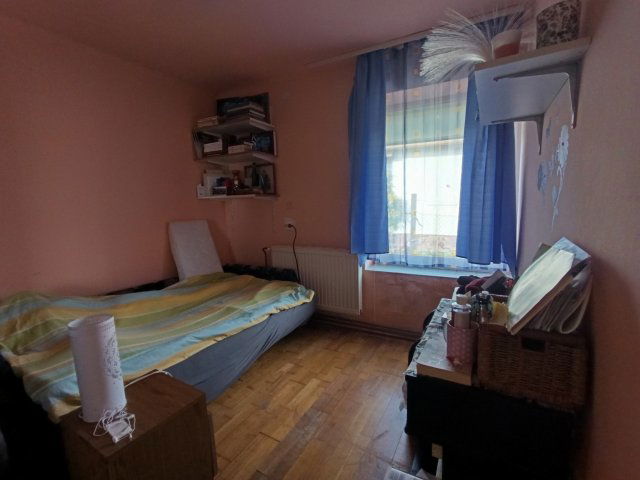 Eladó ikerház, Balatonfenyvesen 49.99 M Ft, 2 szobás