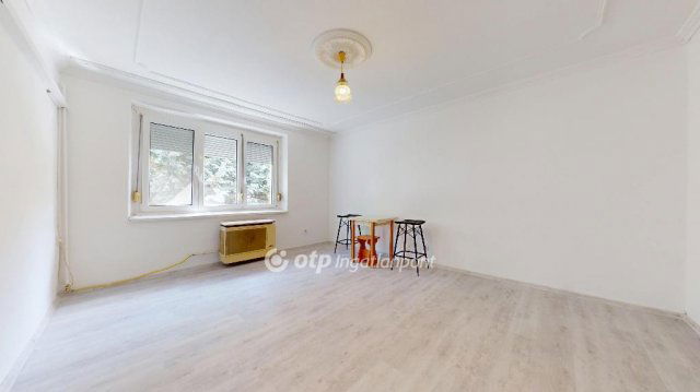 Eladó téglalakás, Nyíregyházán 36.5 M Ft, 1 szobás