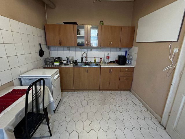 Kiadó téglalakás, albérlet, Miskolcon 210 E Ft / hó, 3+1 szobás