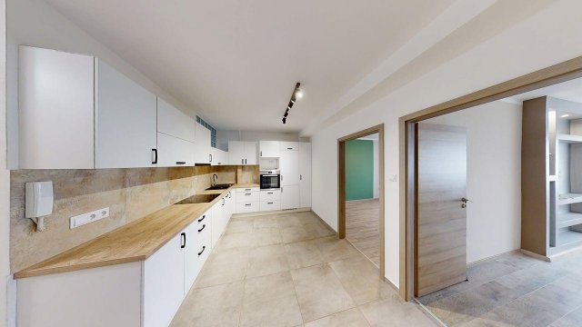 Eladó téglalakás, Szombathelyen 69.9 M Ft, 3 szobás