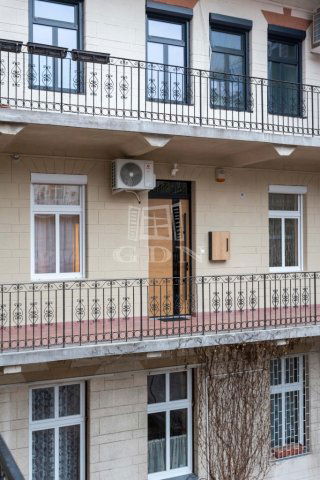 Eladó téglalakás, Budapesten, VI. kerületben 209 M Ft, 3 szobás