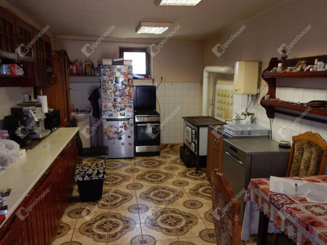 Eladó családi ház, Mezőcsokonyán 65 M Ft, 4 szobás