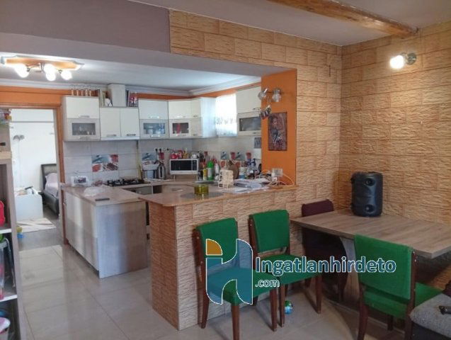 Eladó családi ház, Rádon 68 M Ft, 2 szobás