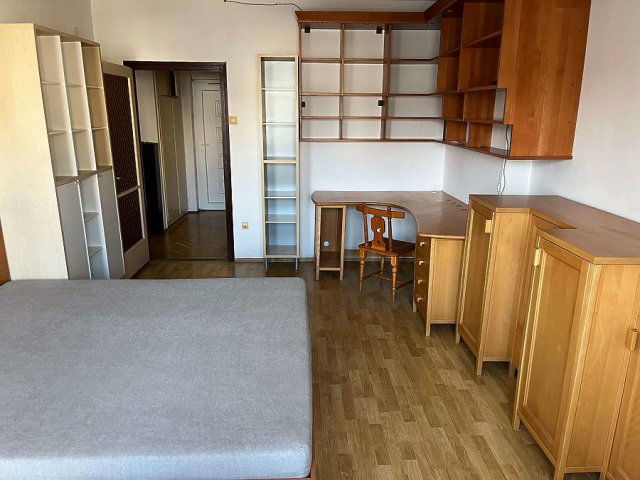 Eladó téglalakás, Budapesten, III. kerületben 79.9 M Ft