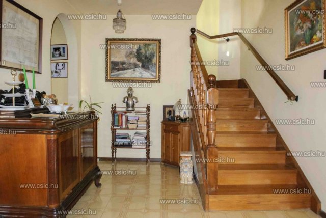 Eladó téglalakás, Dunakeszin 125 M Ft, 4 szobás