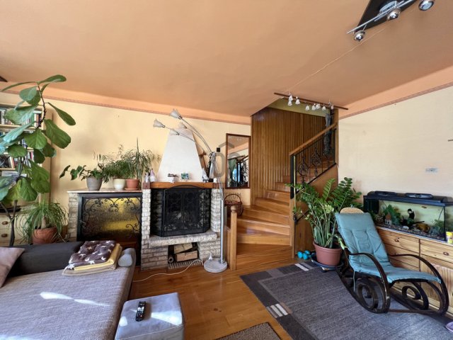 Eladó ikerház, Budapesten, XVIII. kerületben 163 M Ft, 5 szobás