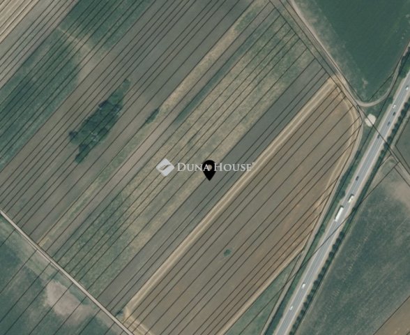 Eladó telek, Taksonyon 30 M Ft / költözzbe.hu