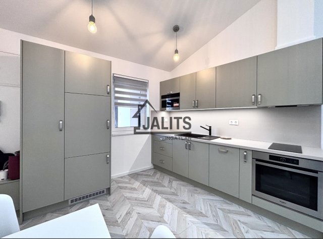 Kiadó téglalakás, albérlet, IX. kerületben, Márton utcában