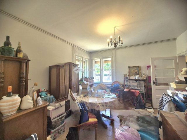 Eladó családi ház, Budapesten, III. kerületben 96 M Ft, 2 szobás