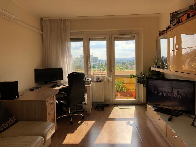 Eladó panellakás, Budapesten, XV. kerületben 70 M Ft, 1+2 szobás