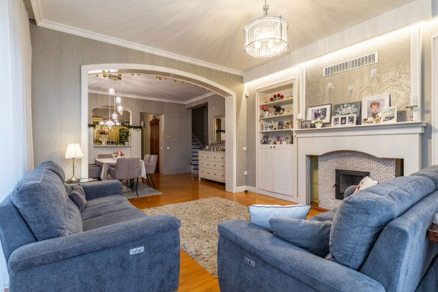 Eladó ikerház, Nagytarcsán 179.9 M Ft, 6 szobás