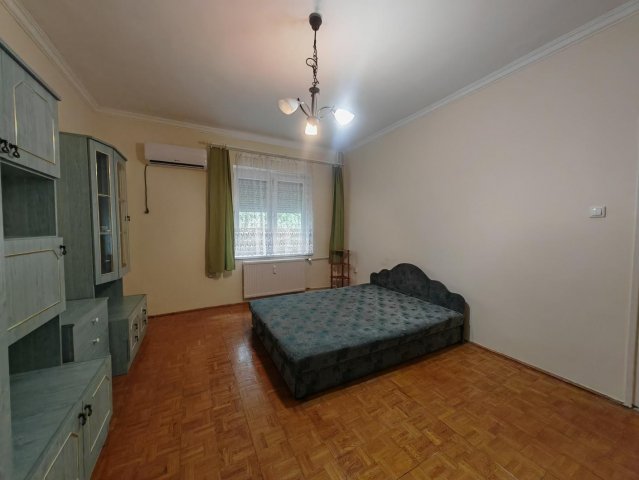Kiadó téglalakás, albérlet, Oroszlányban 120 E Ft / hó