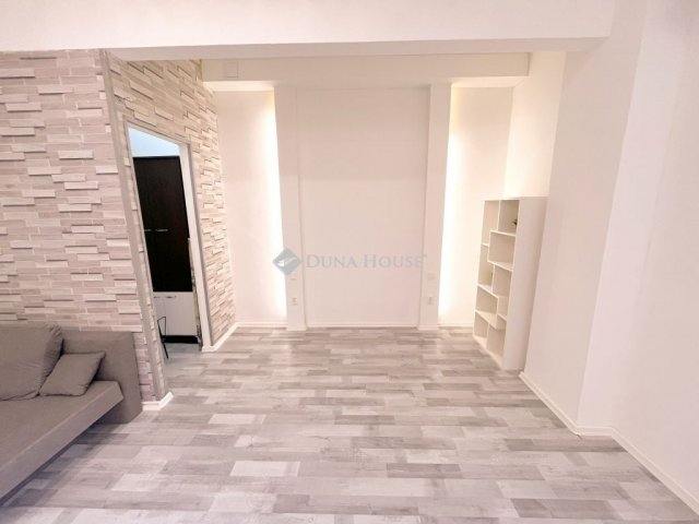 Eladó téglalakás, Budapesten, XX. kerületben 51.9 M Ft, 1 szobás