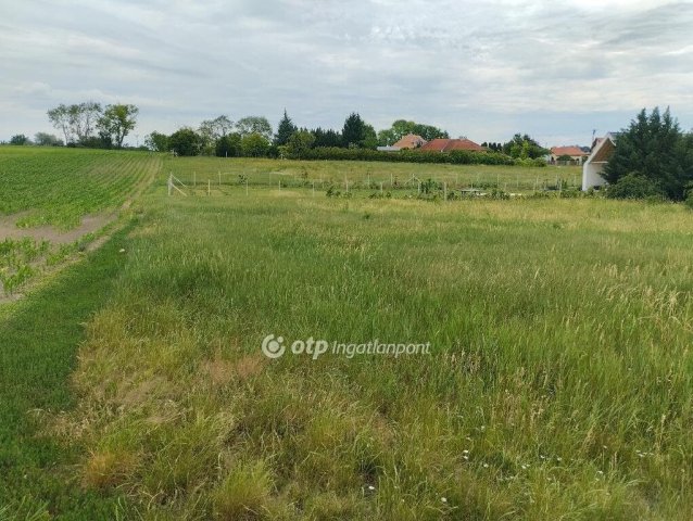 Eladó telek, Balatonfőkajáron 19.9 M Ft / költözzbe.hu