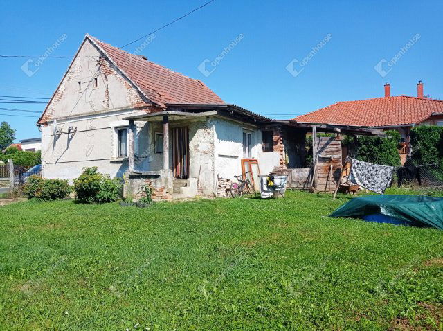 Eladó családi ház, Zalalövőn 21 M Ft, 2 szobás