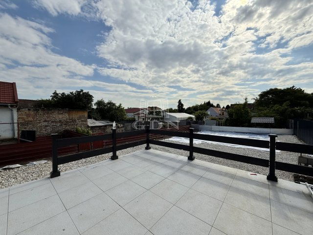 Kiadó sorház, albérlet, Budapesten, XXIII. kerületben, 3 szobás