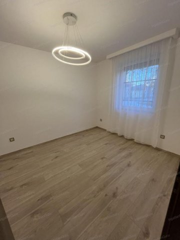 Kiadó családi ház, albérlet, Kecskeméten 500 E Ft / hó