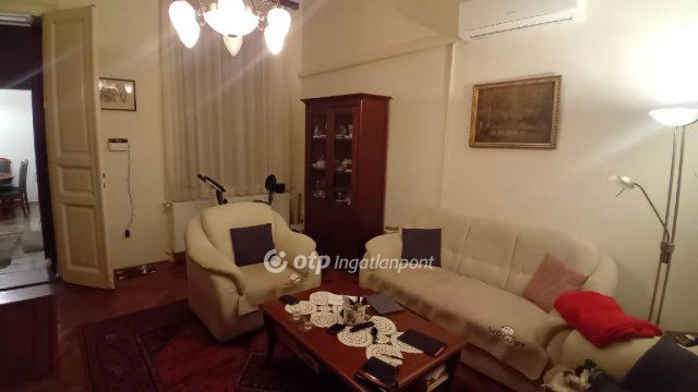 Eladó téglalakás, Budapesten, VI. kerületben 149.9 M Ft