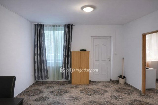 Eladó ikerház, Szigetszentmiklóson 67 M Ft, 2+1 szobás