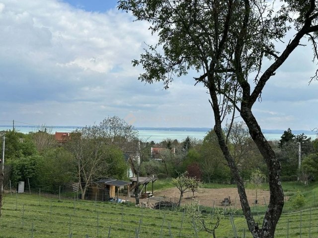 Eladó telek, Paloznakon 88.9 M Ft / költözzbe.hu