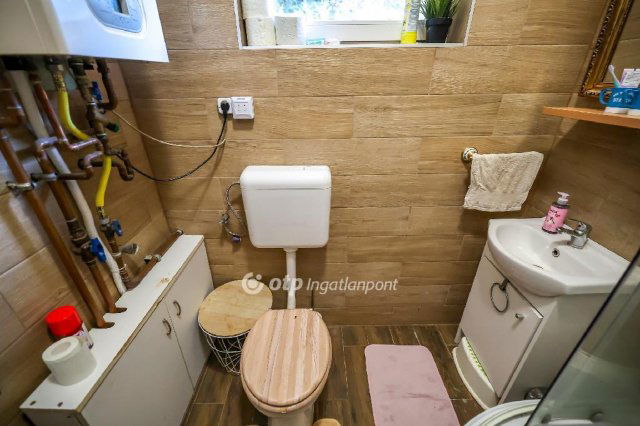 Eladó családi ház, Érden 114.9 M Ft, 4 szobás