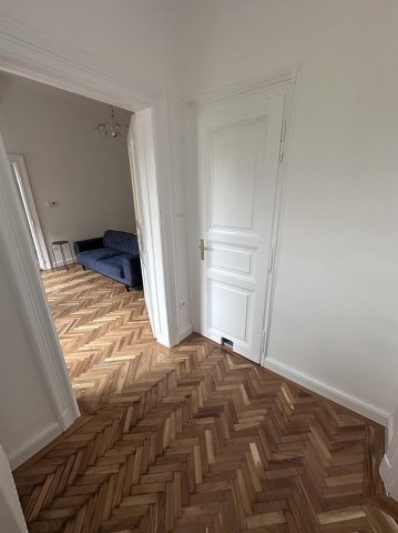 Kiadó téglalakás, albérlet, I. kerületben, Batthyány utcában