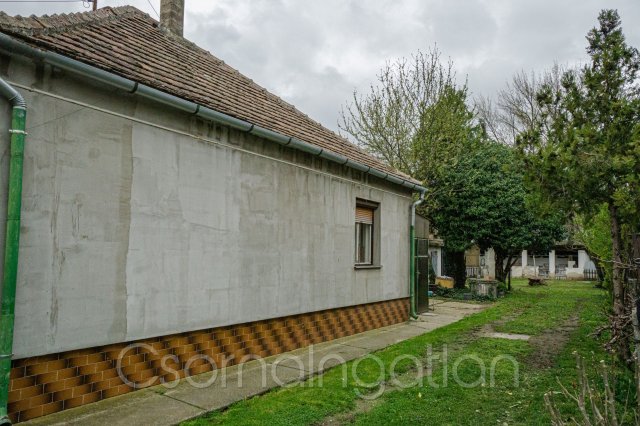 Eladó családi ház, Jobaházán 36.9 M Ft, 2 szobás